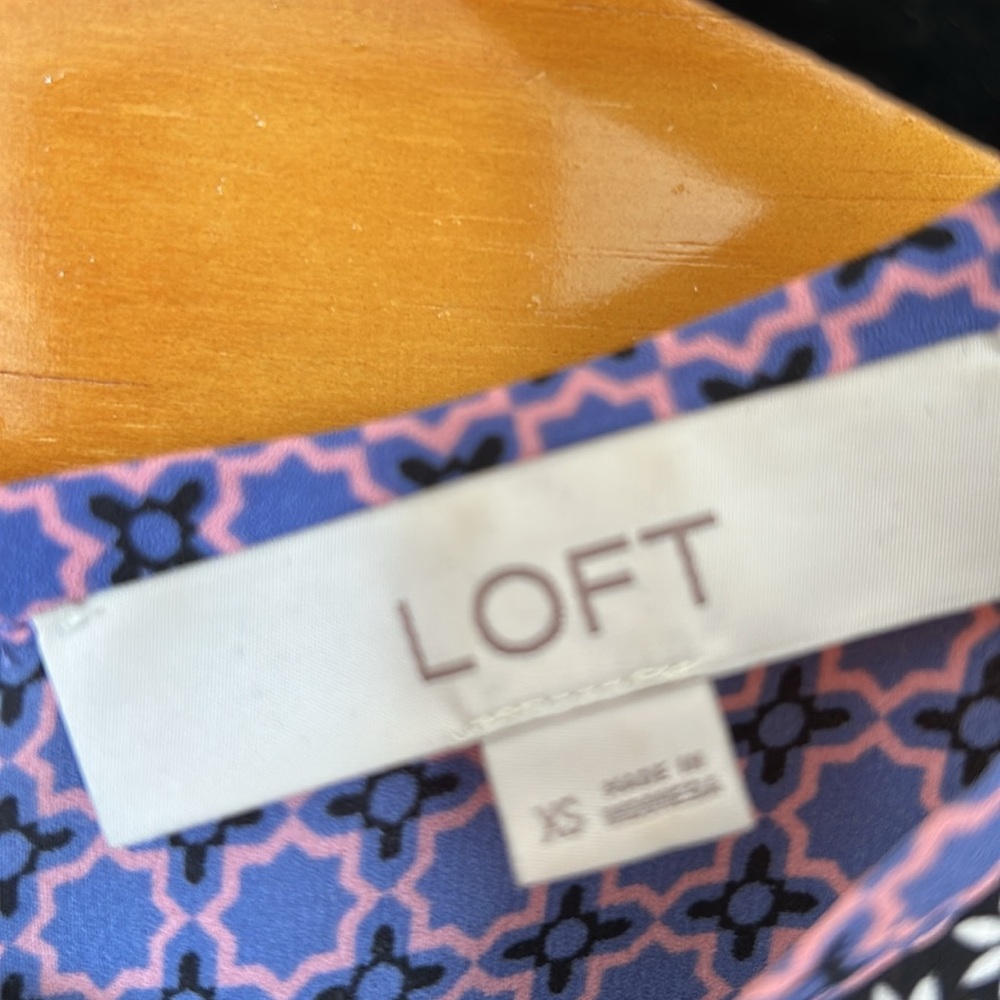 Loft Shirt - Picture 8 of 9